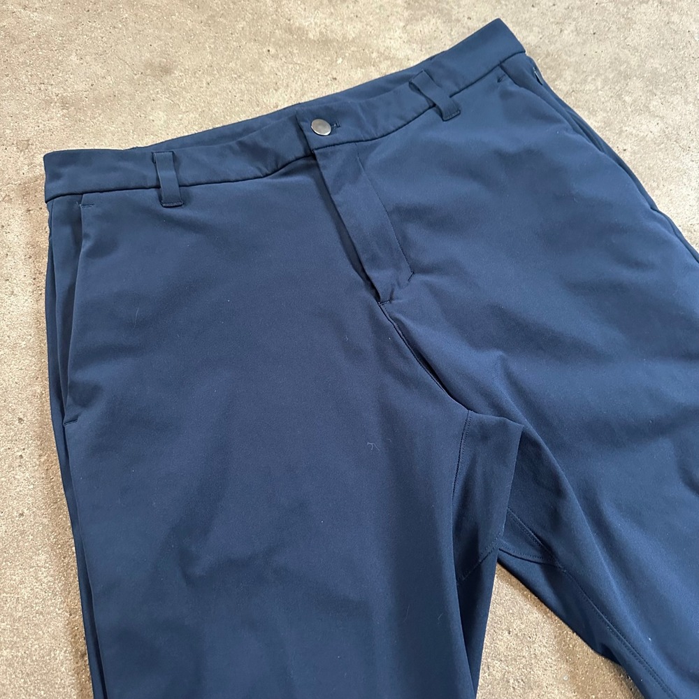 Lululemon Commission Pant Classic Mens 33x33 Navy Blue Warpstreme Chino LM5AFET - Picture 2 of 8